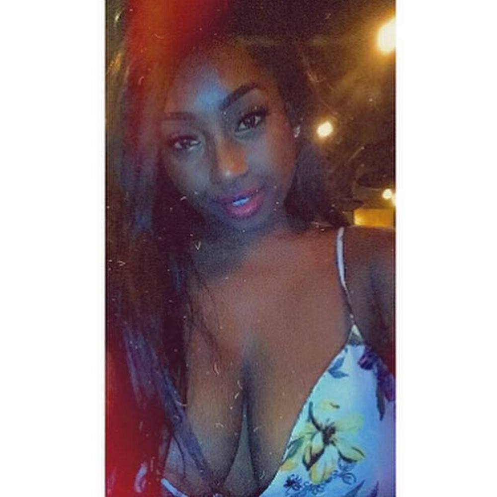 Meet your Posher, Antoinette